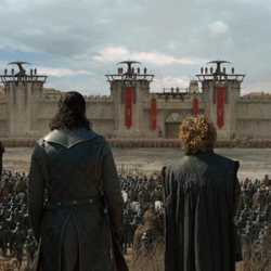 Ser Davos, Jon y Tyrion observan Desembarco del Rey en el 8x05 de 'Juego de Tronos'