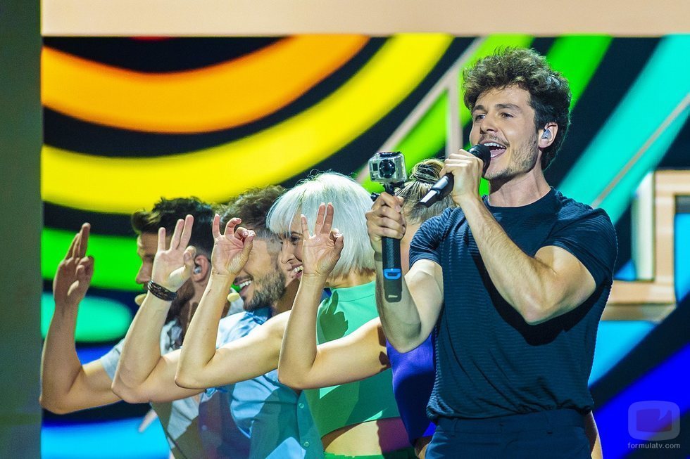 Miki Núñez presenta la puesta en escena de "La Venda" en Tel Aviv