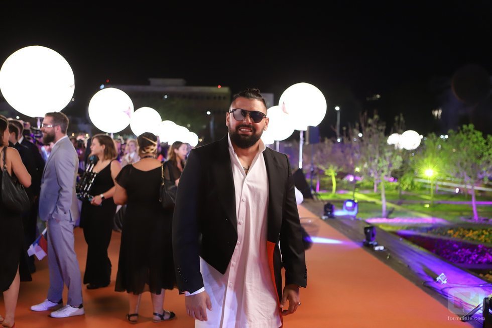 Joci Pápai, en la alfombra naranja de Eurovisión 2019