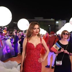 Anna Odobescu, en la alfombra naranja de Eurovisión 2019