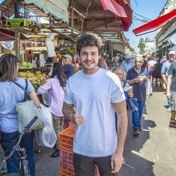 Miki Núñez visitando los mercados de Tel Aviv en los descansos de Eurovisión 2019