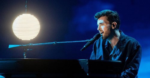 Duncan Laurence, representante de Países Bajos, en la Gran Final de Eurovisión 2019