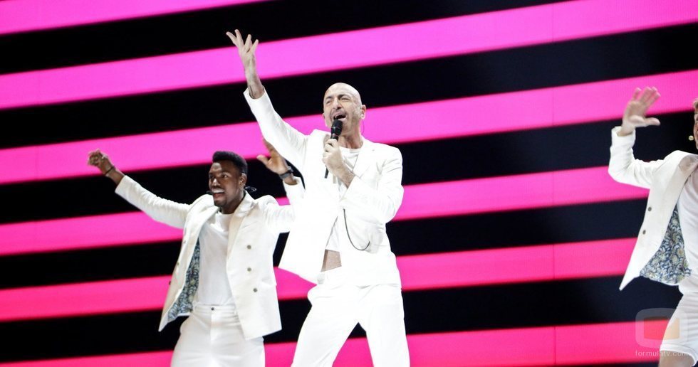 Serhat, representante de San Marino, en la Gran Final de Eurovisión 2019