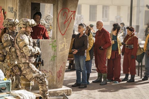 Ángela Molina se somete a un control en 'La valla'