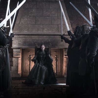 Los señores del Norte aclaman a Sansa como Reina en el 8x06 de 'Juego de Tronos'