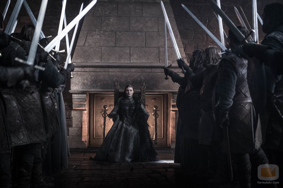 Los señores del Norte aclaman a Sansa como Reina en el 8x06 de 'Juego de Tronos'