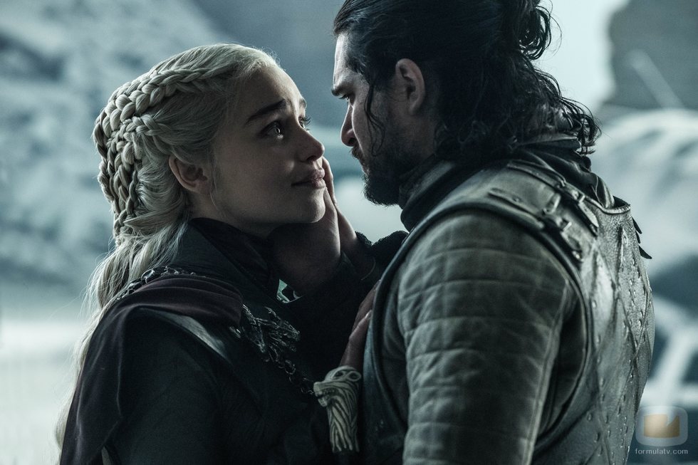 Daenerys Targaryen y Jon Snow comparten un último beso en el 8x06 de 'Juego de Tronos'