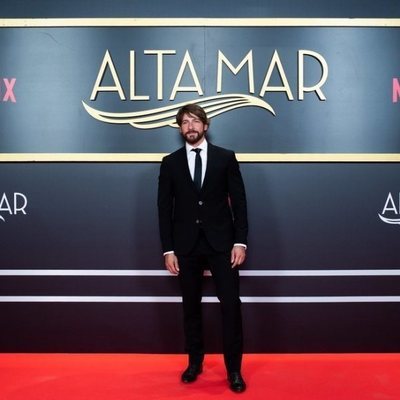 El actor Félix Gómez, en el photocall de 'Alta mar'