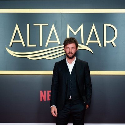 El actor Eloy Azorín, en el photocall de 'Alta mar'