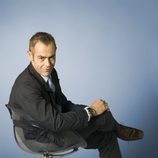 Jordi González sentado en una silla del programa 'La noria'