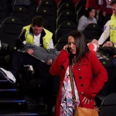 Clara habla por teléfono en el 11x07 de 'La que se avecina'