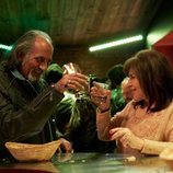 Menchu se toma una copa con un motero en el 11x07 de 'La que se avecina'