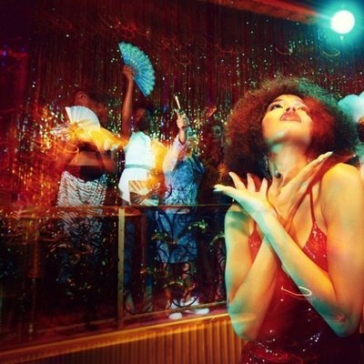 Angel Evangelista disfruta de uno de sus bailes en 'Pose'