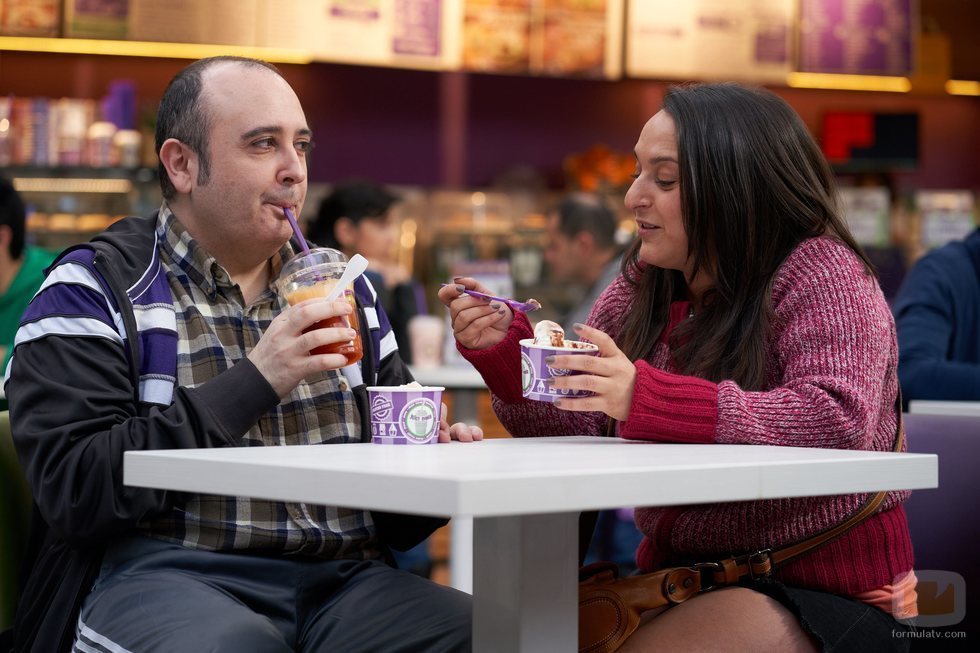 Agustín y Clara se toman un helado en el 11x08 de 'La que se avecina'