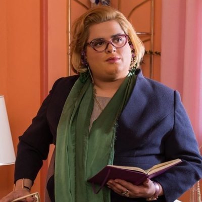 Brays Efe es Paquita en la tercera temporada de 'Paquita Salas'