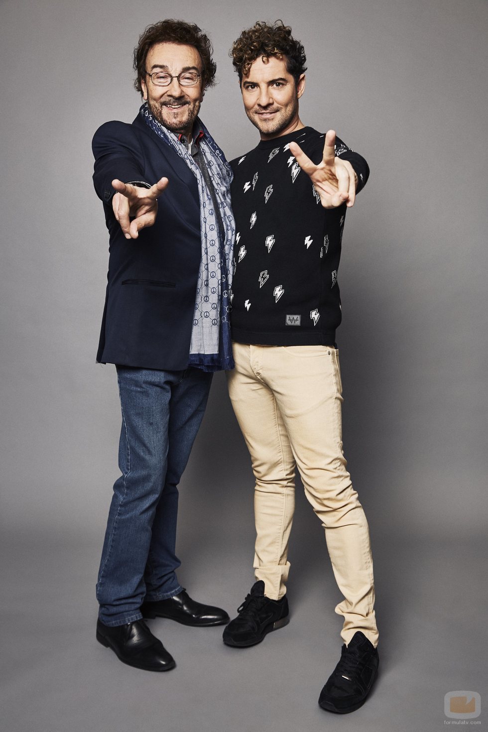 Ignacio Encinas, finalista de 'La Voz Senior', junto a su coach David Bisbal