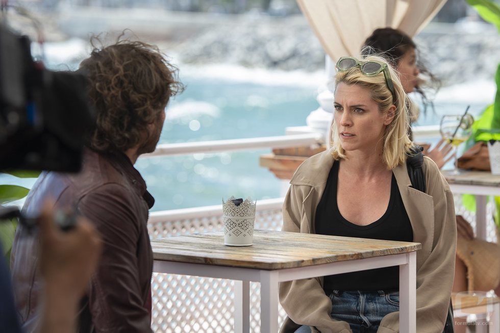 Maggie Civantos como Blanca en 'Malaka'