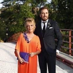 Lydia Lozano y Raúl Prieto en la boda de Belén Esteban y Miguel