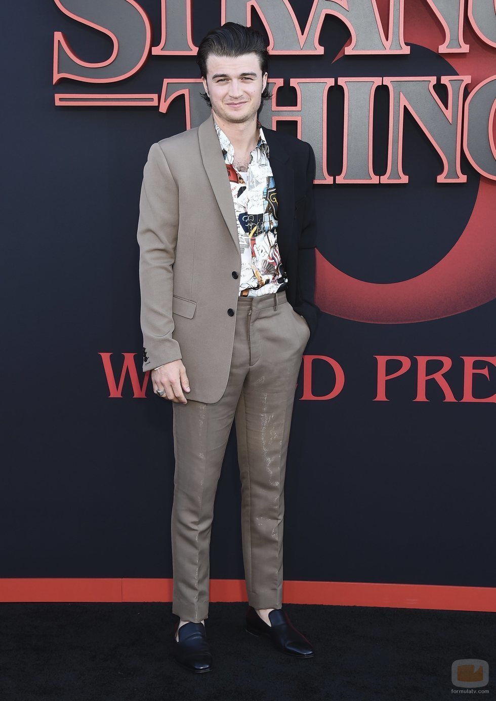 Joe Keery, en la premiere de la tercera temporada de 'Stranger Things'