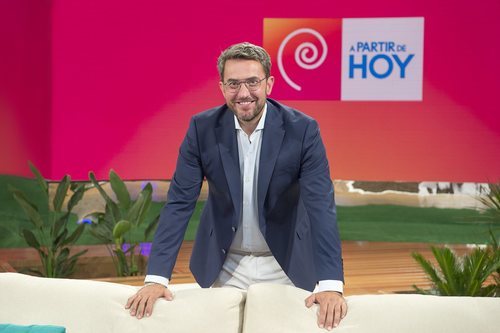 Máximo Huerta es el presentador 'A partir de hoy', un magacín diario de La 1