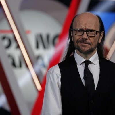Santiago Segura es el presentador 'Hoy no, mañana'