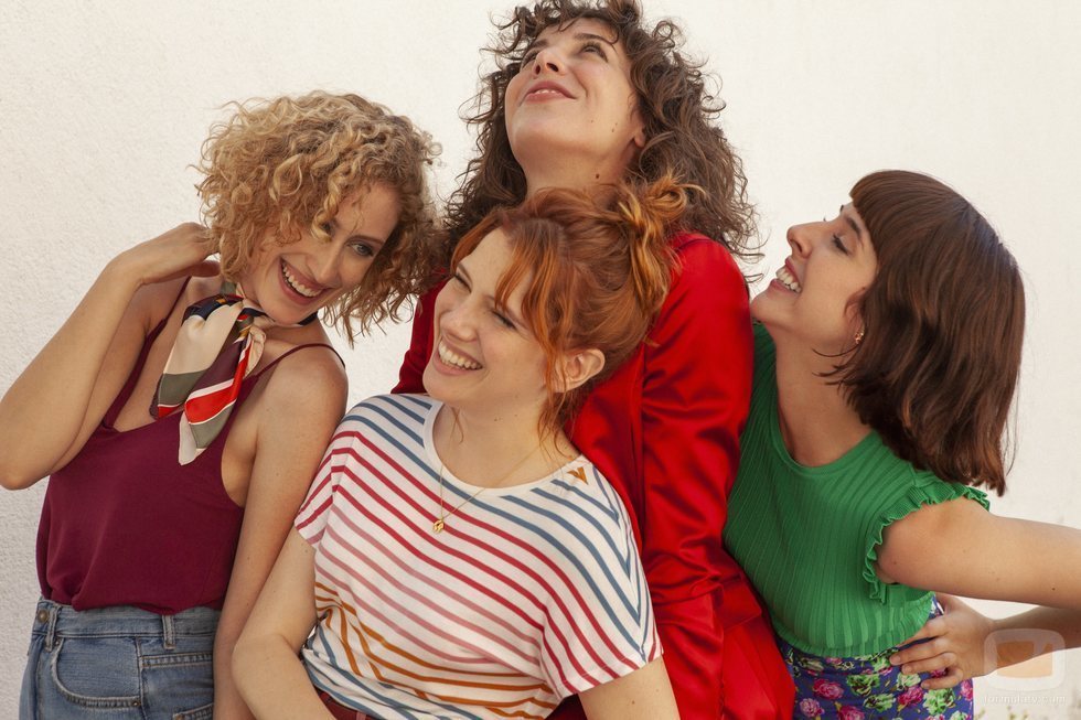 Paula Malia, Teresa Riott, Silma López y Diana Gómez son las protagonistas de 'Valeria'