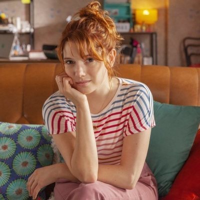 Diana Gómez es Valeria, la protagonista de 'Valeria', la serie de Netflix