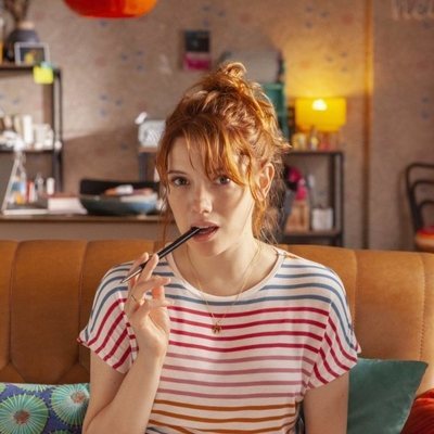 Diana Gómez interpreta a Valeria, la protagonista de 'Valeria', la serie de Netflix