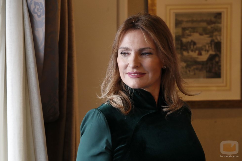 La soprano Ainhoa Arteta posa pensativa