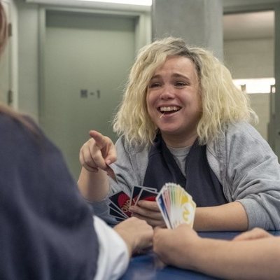 Amanda Fuller durante el rodaje de la temporada 7 de 'Orange is the New Black'