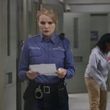 Emily Tarver durante el rodaje de la temporada 7 de 'Orange is the New Black'