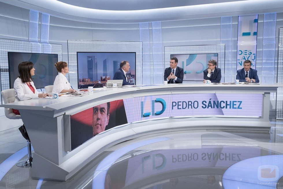 Pedro Sánchez, en el plató de 'Los Desayunos de TVE'