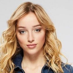 Phoebe Dynevor es Daphne Bridgerton en 'Bridgerton'