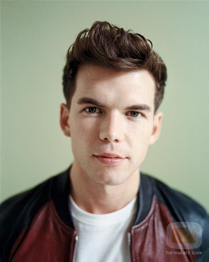 Luke Newton es Colin Bridgerton en 'Bridgerton'