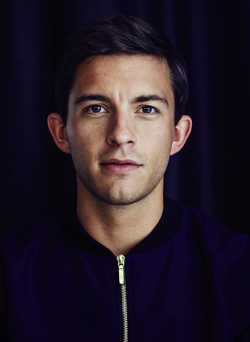 Jonathan Bailey es Anthony Bridgerton en 'Bridgerton'
