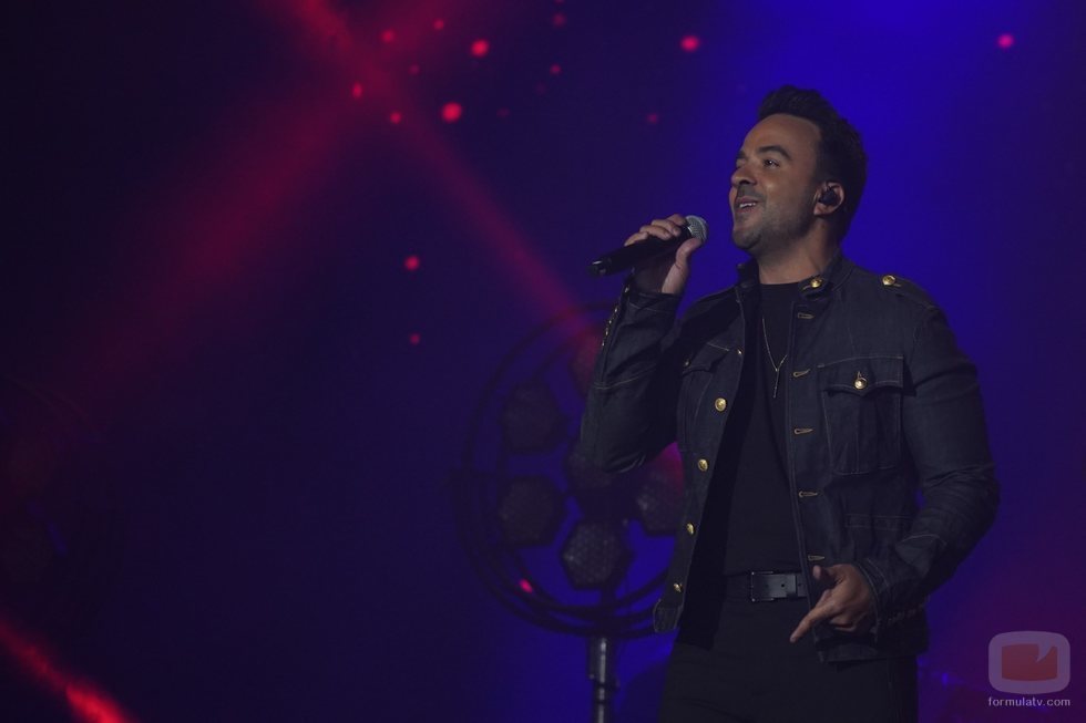 Luis Fonsi en el concierto de 'La Voz'
