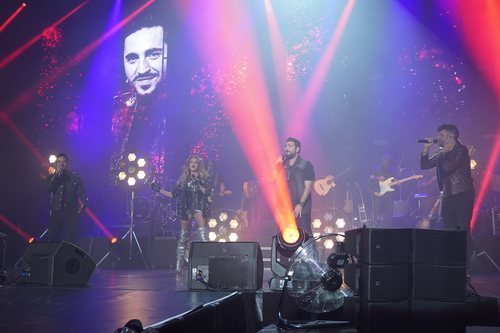 Luis Fonsi, Paulina Rubio, Antonio Orozco y Pablo López en el concierto de 'La Voz'