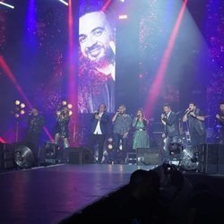 Actuación grupal en el concierto de 'La Voz'