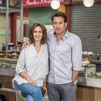 Lola Marceli y Antonio Garrido en 'Mercado central'