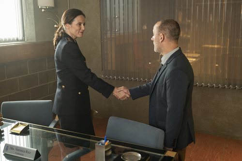 Aitana Sánchez-Gijón y Javier Gutiérrez en 'Estoy vivo'