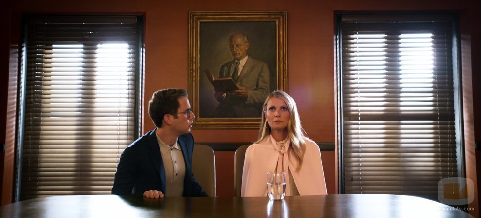 Ben Platt y Gwyneth Paltrow en 'The Politician', la comedia de Ryan Murphy