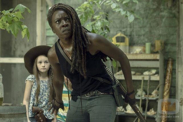 Michonne protege a Judith y RJ Grimes en la décima temporada de 'The Walking Dead'