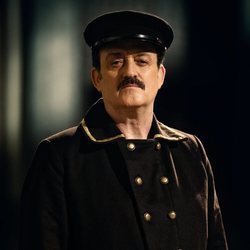 César Vea da vida a Cesáreo en 'Acacias 38'