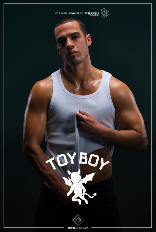 Hugo (Jesús Mosquera), en un póster promocional de 'Toy Boy'