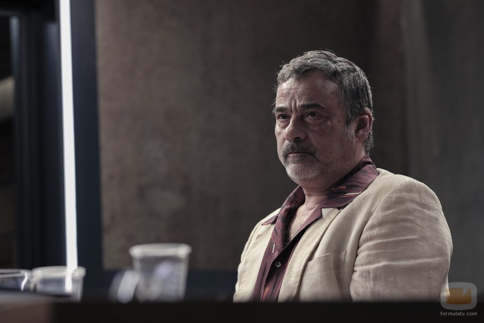Eduard Fernández en uno de los episodios españoles de 'Criminal'