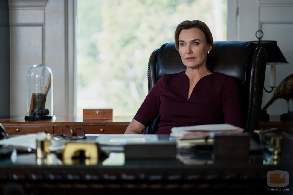 Brenda Strong en la temporada 3 de 'Por 13 razones'