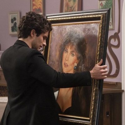 Darío Yazbek Bernal es Julián de la Mora en la temporada 2 de 'La casa de las flores'