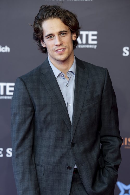 Martín Rivas, protagonista de 'Las chicas del cable', posa ante los medios