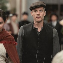 Mauro vuelve a 'Acacias 38' con una nueva misión