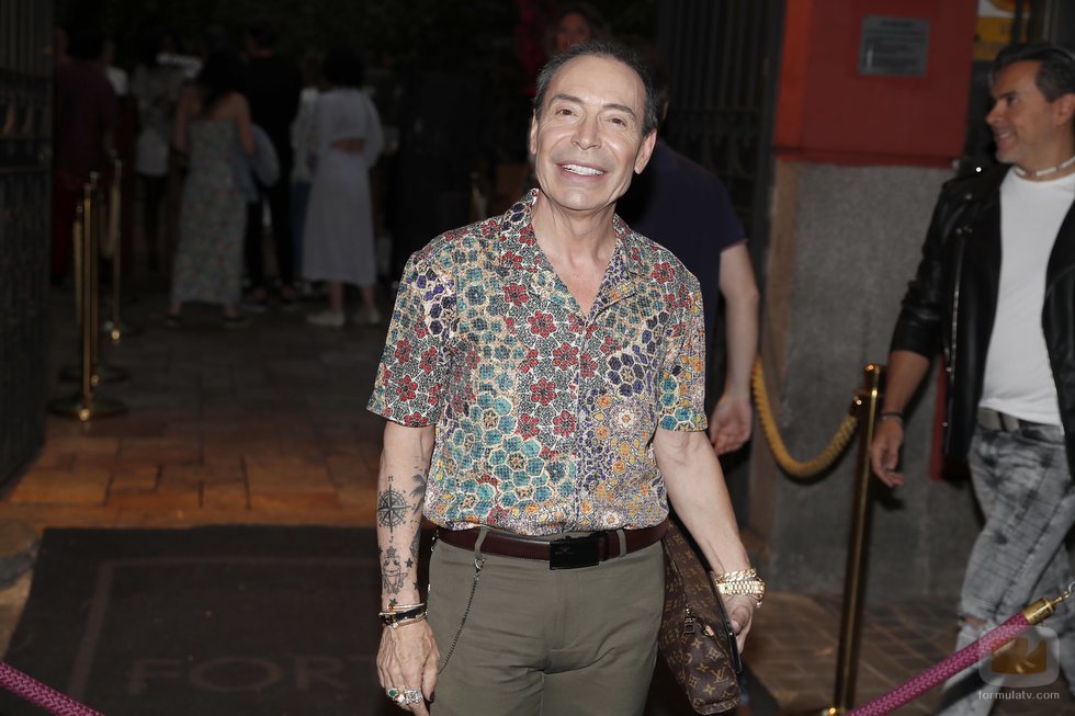 El Maestro Joao posa en un evento